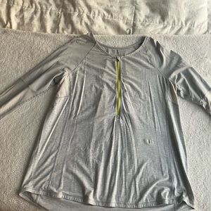 Lululemon Athletica Gray and Yellow Zip Front Long Sleeve - size XL